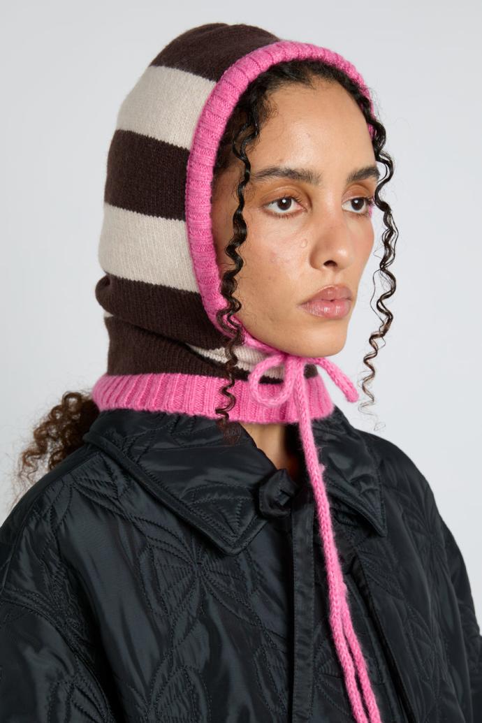 Hoods | Women Damson Madder Hood In Cream & Choc With Pink Tie